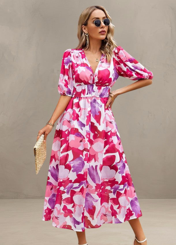ASTELLA | FLATTERING FLORAL MIDI DRESS