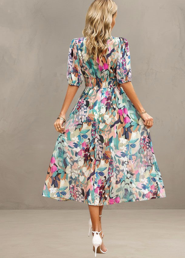 ASTELLA | FLATTERING FLORAL MIDI DRESS