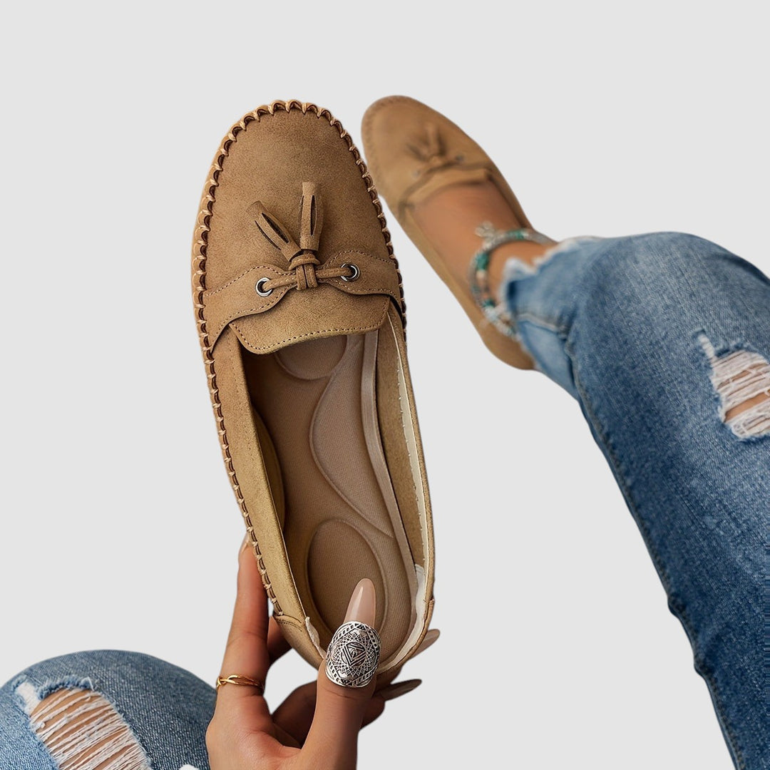 NATALIE | CLASSIC LOAFERS WITH TASSEL DETAIL
