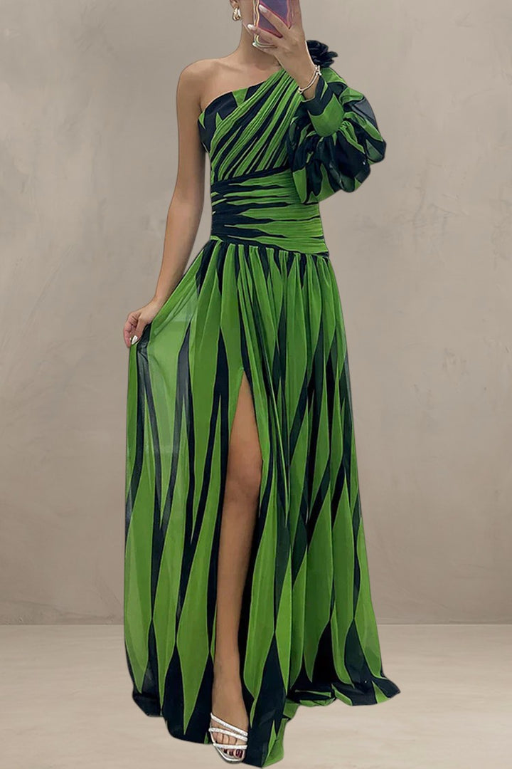 HAZEL | ELEGANT STRIPED MAXI DRESS WITH ONE SHOULDER