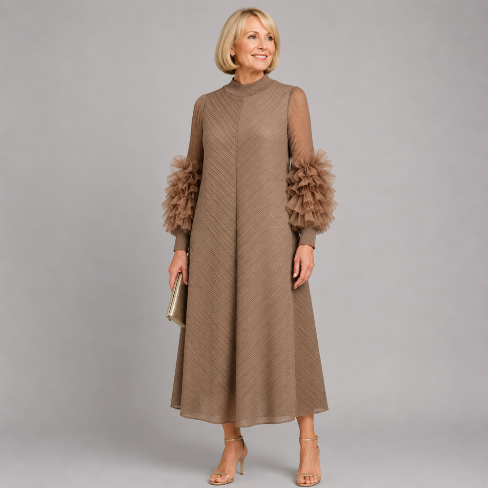 DOROTHY | PLEATED MAXI DRESS