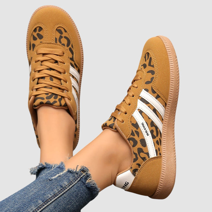 DELIZA | ORTHOPAEDIC TRAINERS