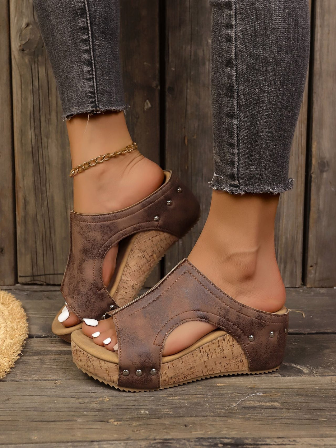 AVERY | ERGOMONIC WEDGE SANDALS