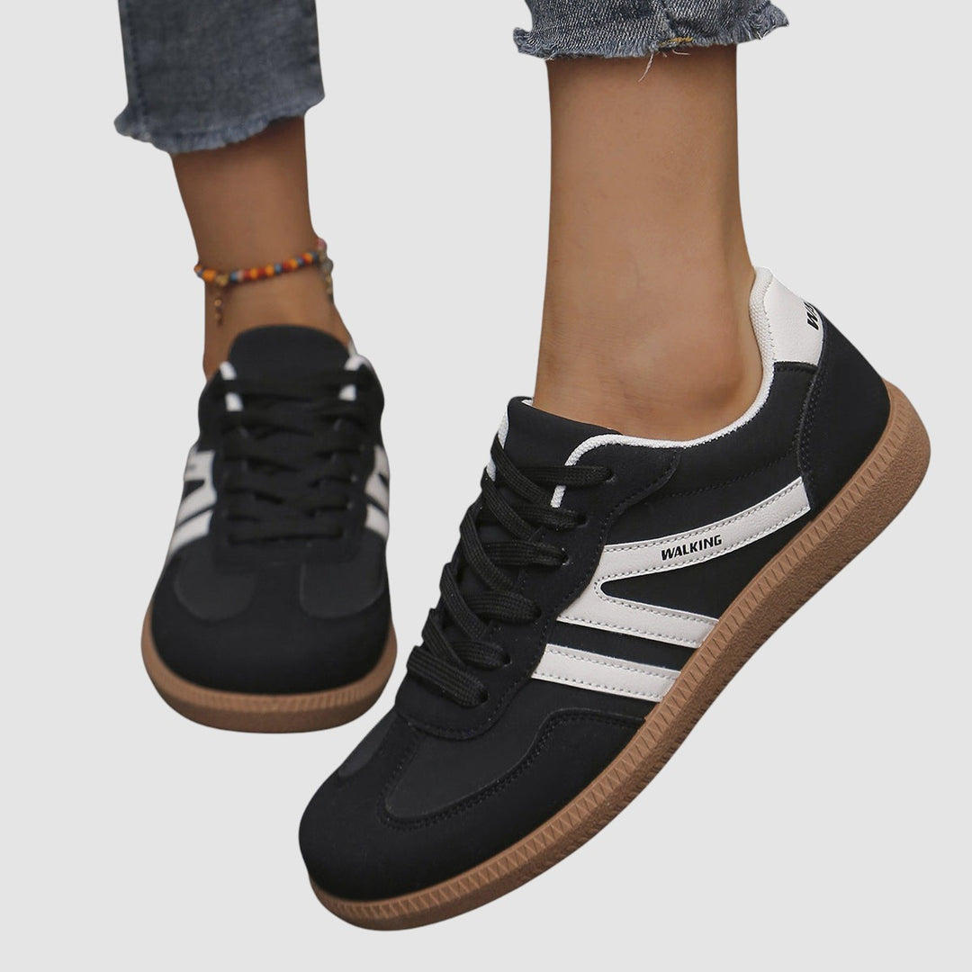 DELIZA | ORTHOPAEDIC TRAINERS