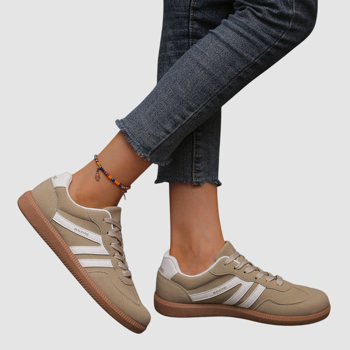 DELIZA | ORTHOPAEDIC TRAINERS
