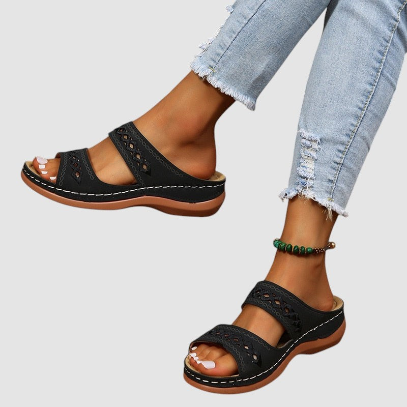 NELL | PADDED ORTHOPAEDIC SANDALS