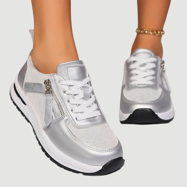 SOLA | ORTHOPAEDIC TRAINERS