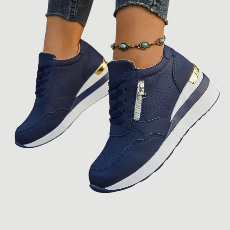 SOLEIL | ORTHOPAEDIC TRAINERS