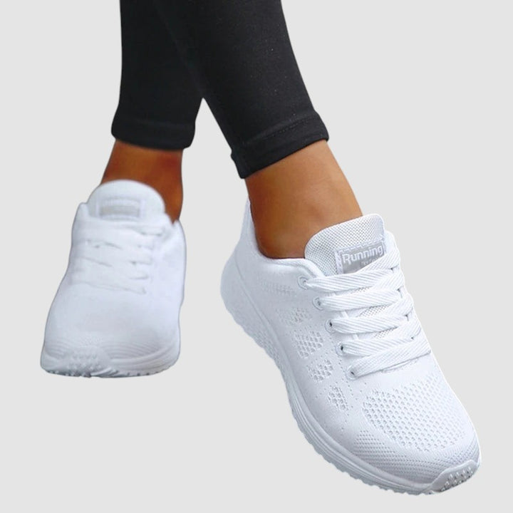 BELINDA | ORTHOPAEDIC TRAINERS