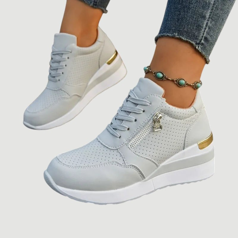 SOLEIL | ORTHOPAEDIC TRAINERS