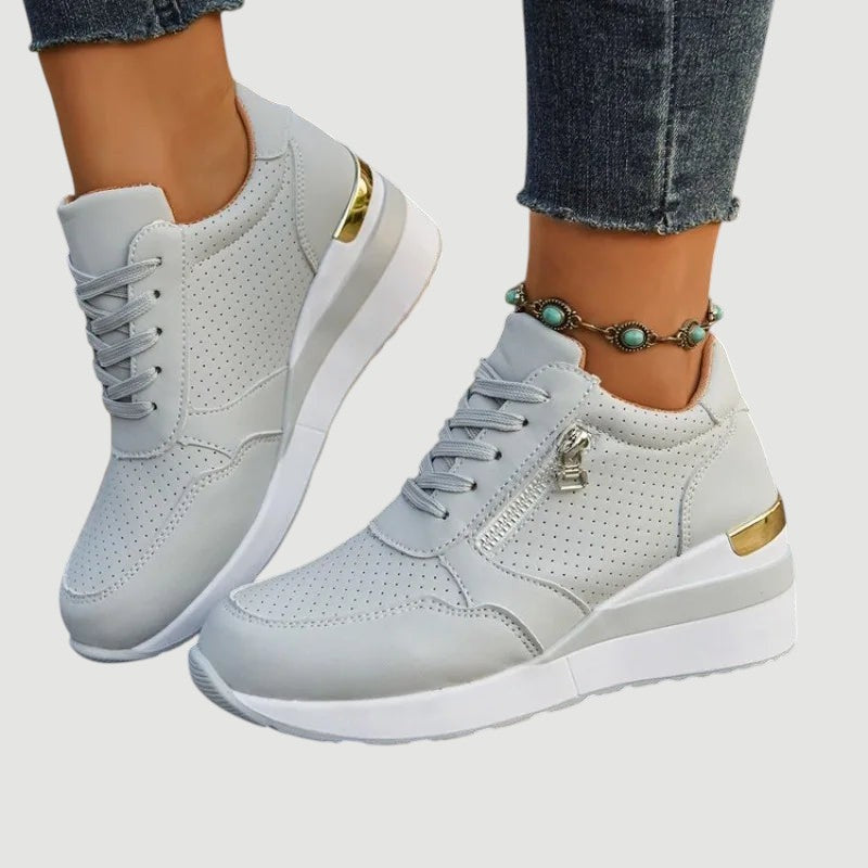 SOLEIL | ORTHOPAEDIC TRAINERS