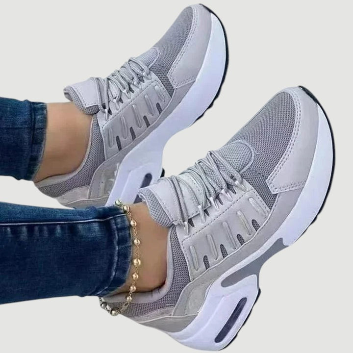 SELLA | ORTHOPAEDIC TRAINERS
