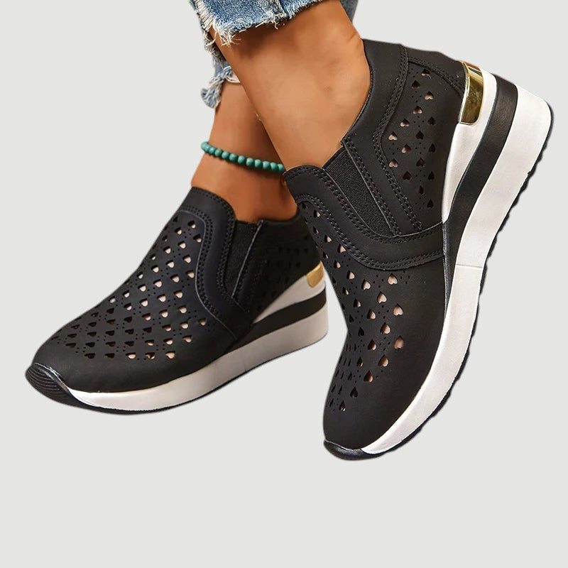 SIENNA | ORTHOPAEDIC TRAINERS