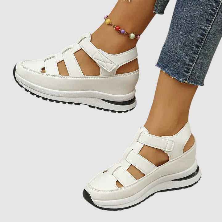IDALIA | PERFECTLY COMFORTABLE ORTHOPAEDIC SANDALS
