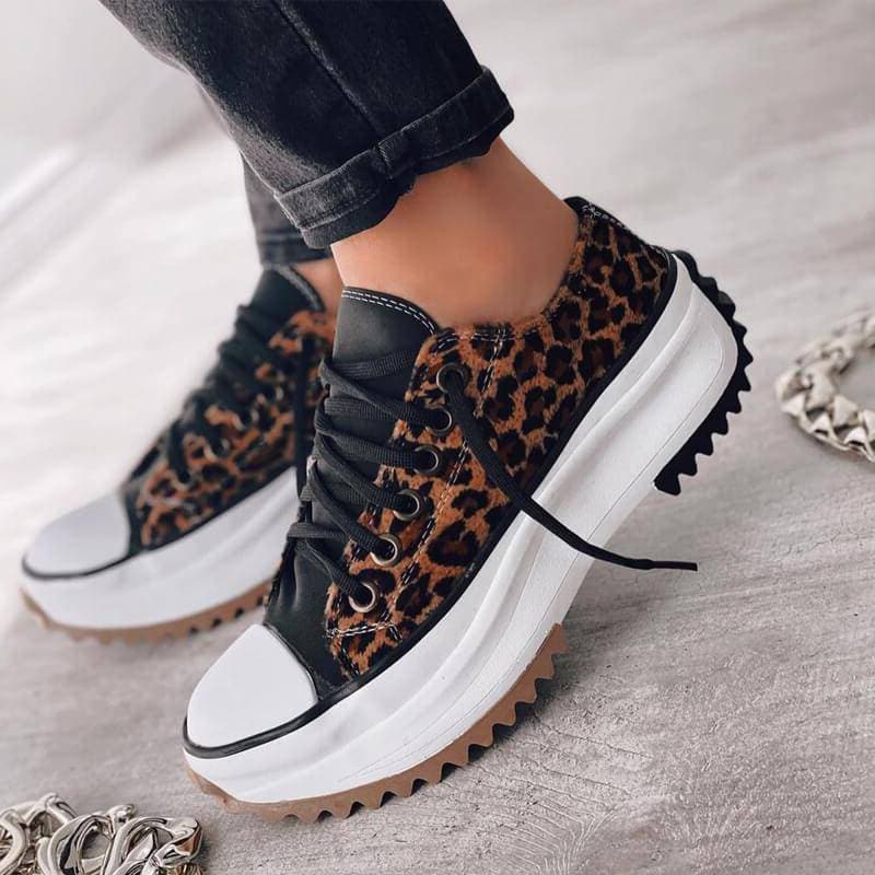 NOVA | PLATFORM TRAINERS